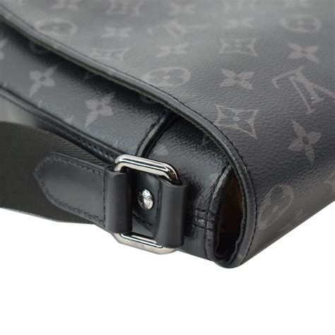 messenger pm louis vuitton